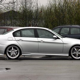 2005 BMW 330