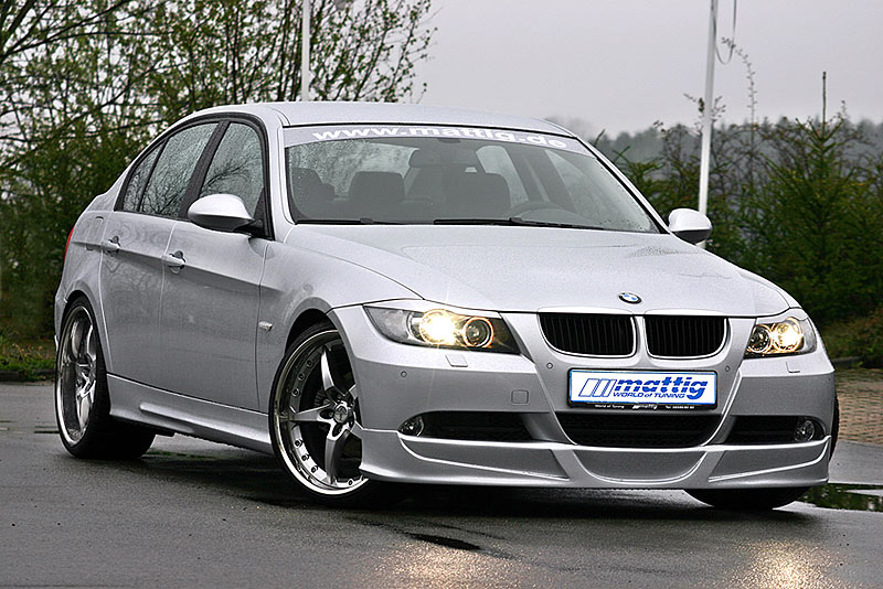 2005 BMW 330 photo