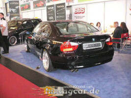 2005 BMW 330