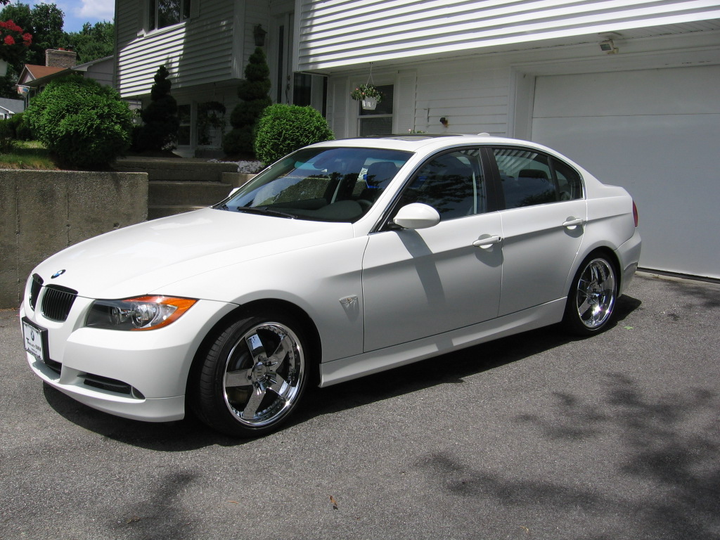2006 BMW 330 photo
