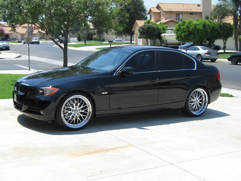2006 BMW 330 photo