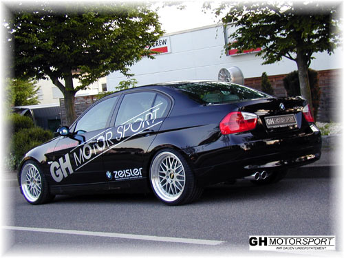2006 BMW 330 photo