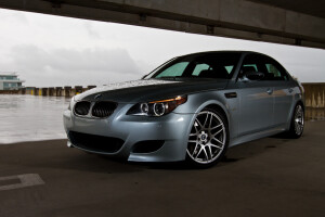 2010 BMW M5