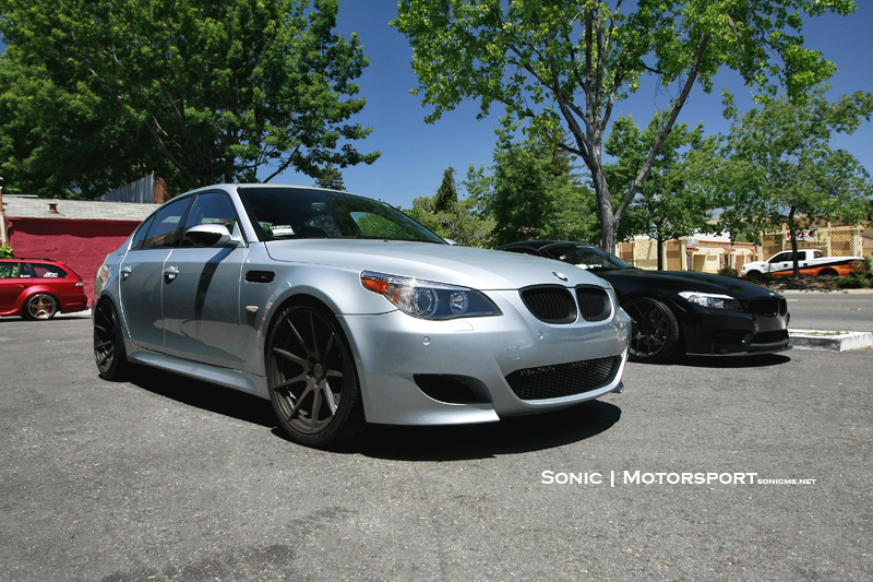 2010 BMW M5 photo