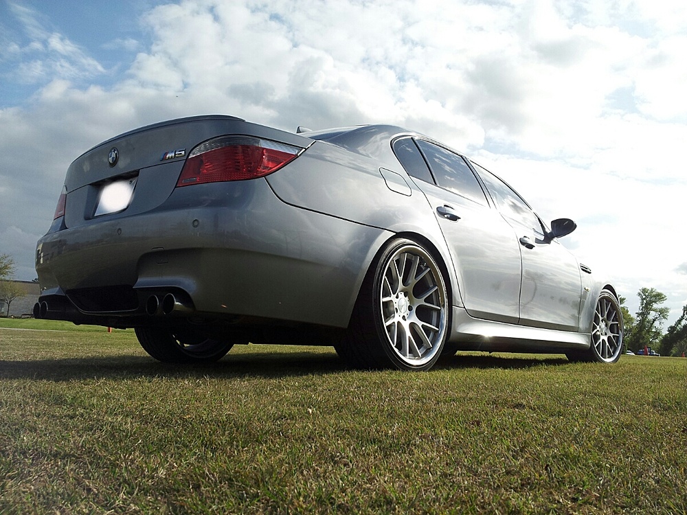 2013 BMW M5 photo