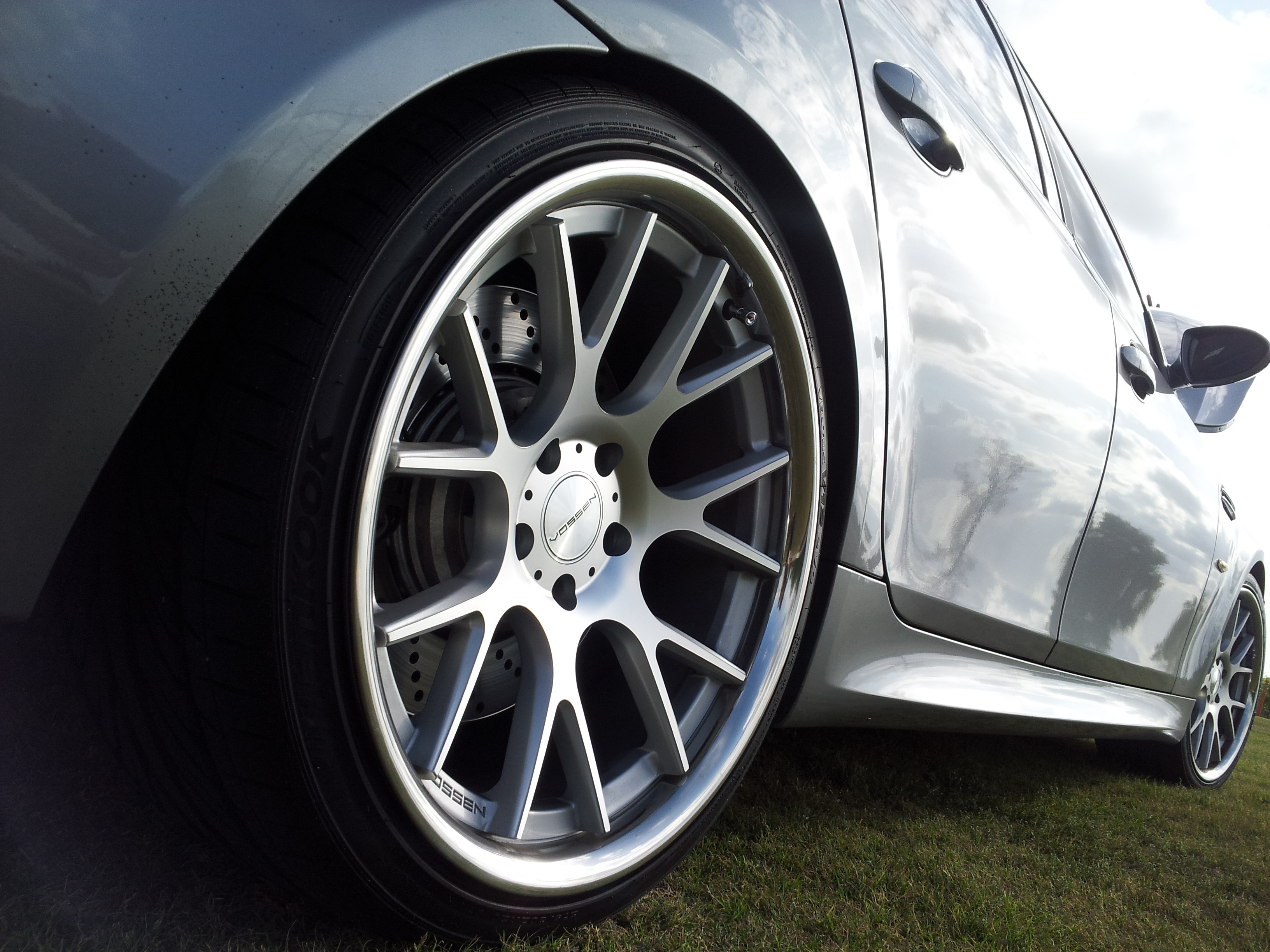 2013 BMW M5 photo