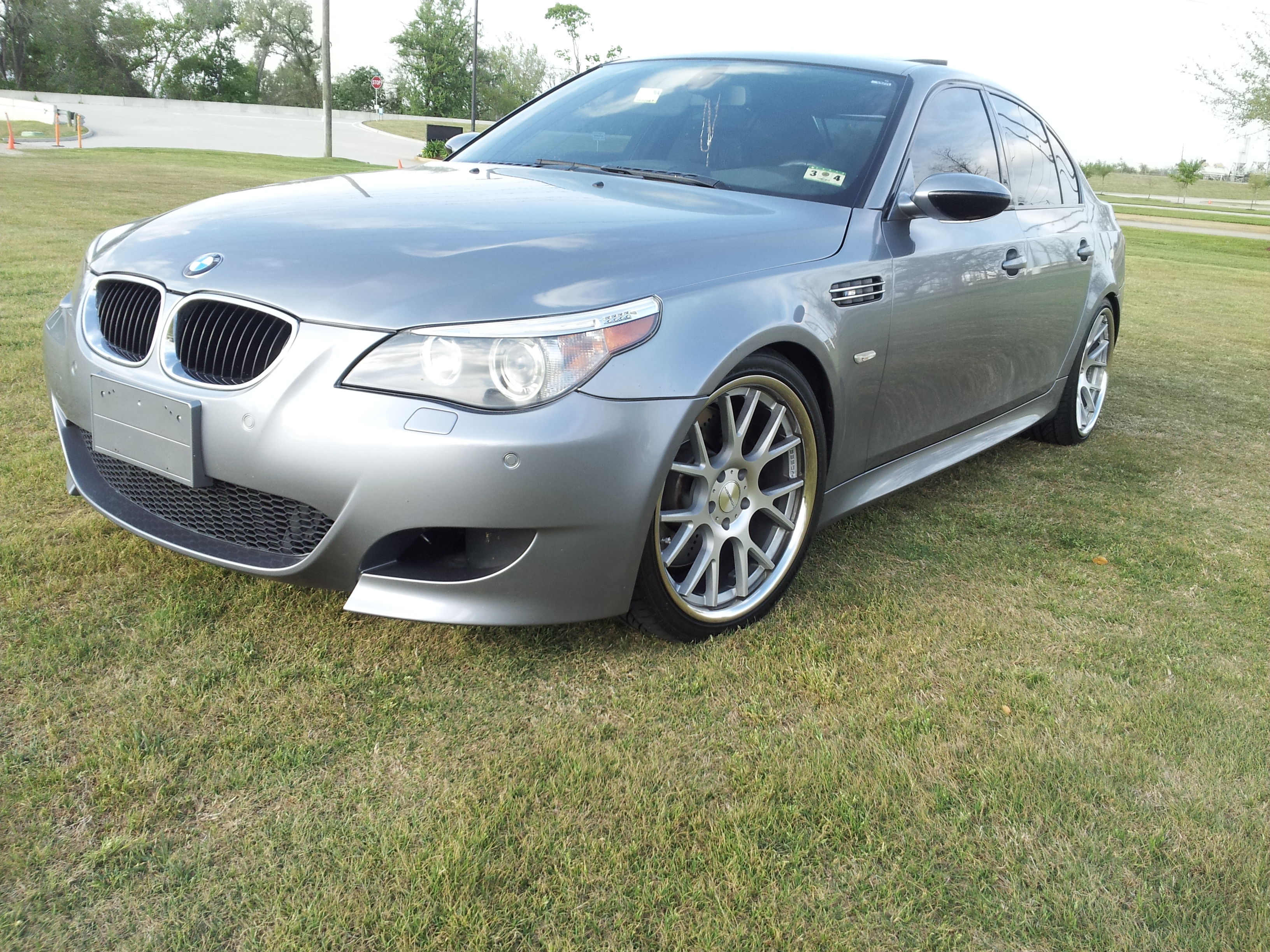 2013 BMW M5 photo