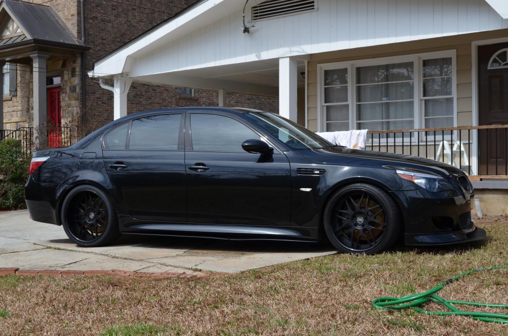 2010 BMW M5 photo