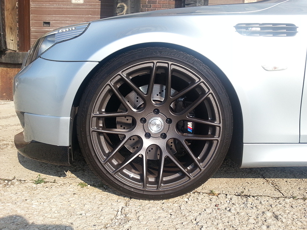 2010 BMW M5 photo