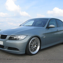 2006 BMW 330