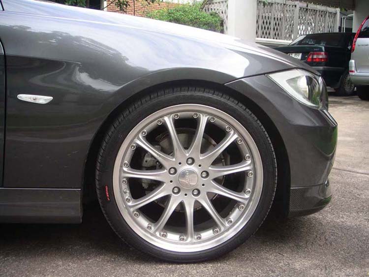 2006 BMW 325 photo