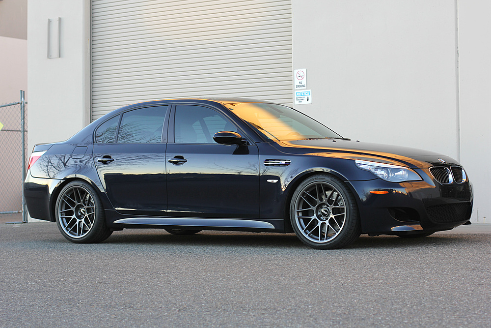 2013 BMW M5 photo