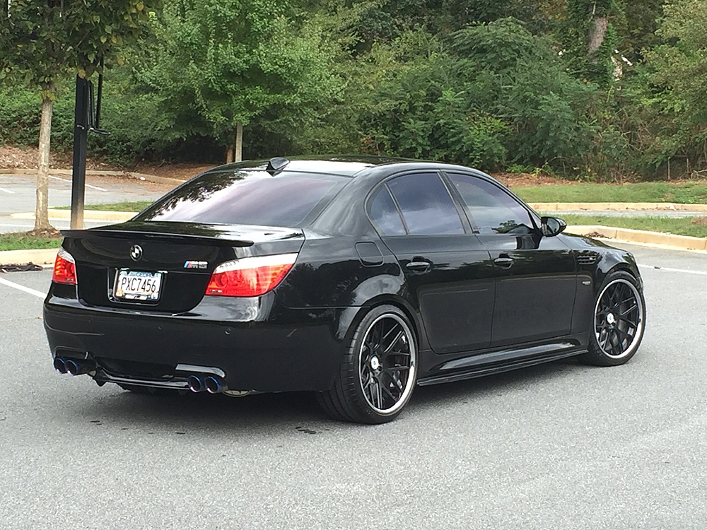 2013 BMW M5 photo