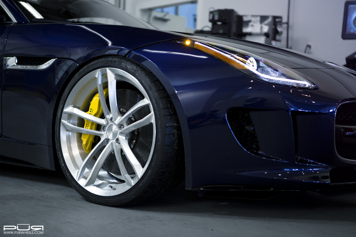 2014 Jaguar F-TYPE photo