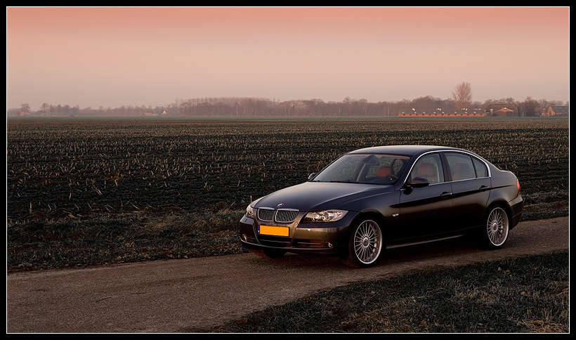 2006 BMW 330 photo