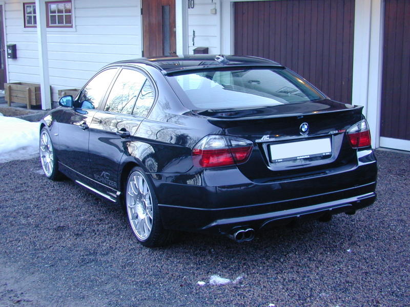 2006 BMW 325 photo