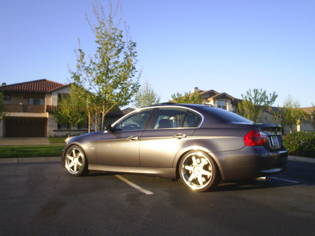 2006 BMW 330 photo