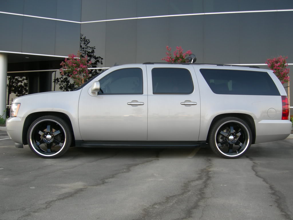 2007 Chevrolet Suburban 2500 photo