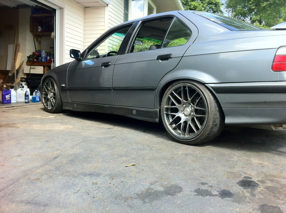 1995 BMW  323 photo