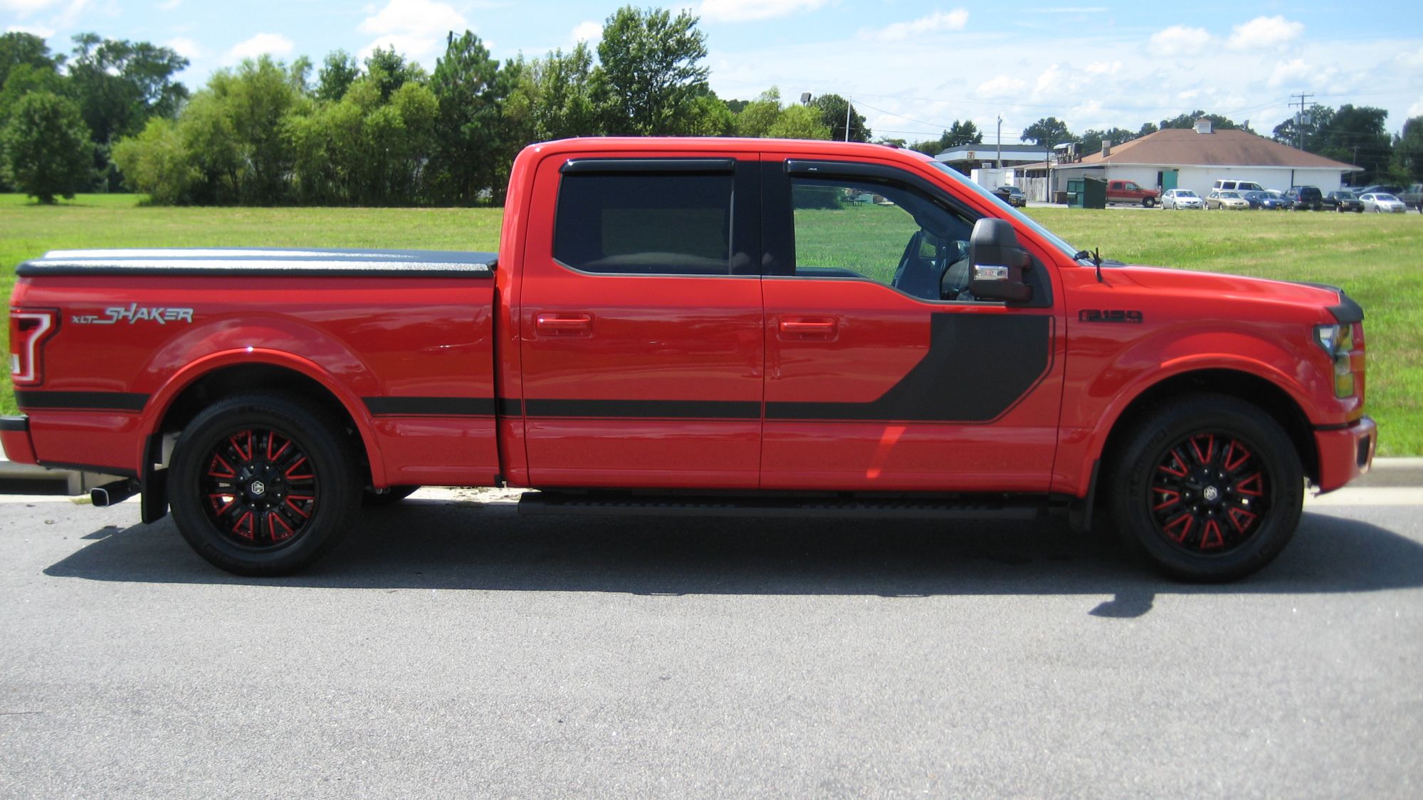 2016 Ford F-150 photo