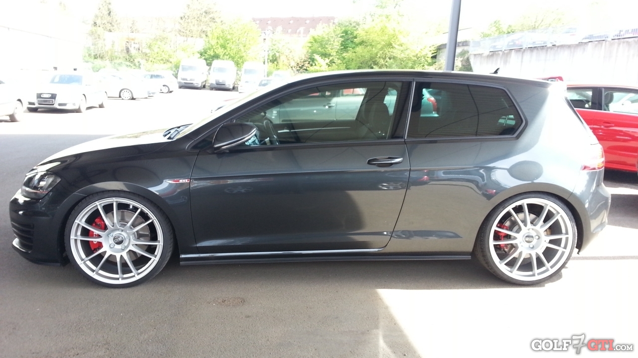 2014 Volkswagen GTI photo