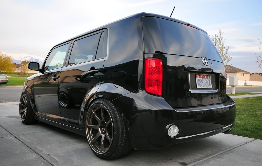 2009 Scion xB photo