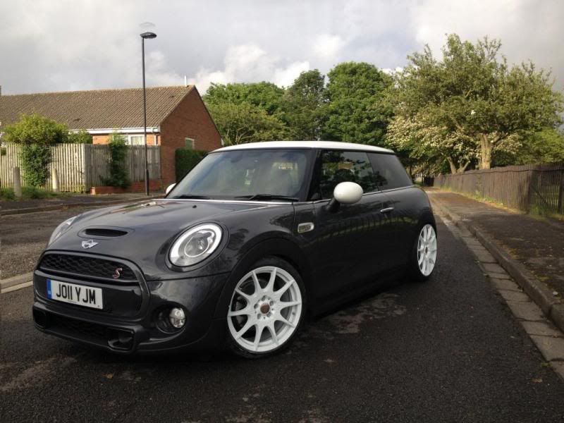 2012 MINI Cooper S photo