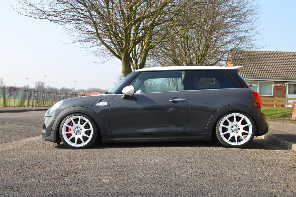 2010 MINI Cooper S photo