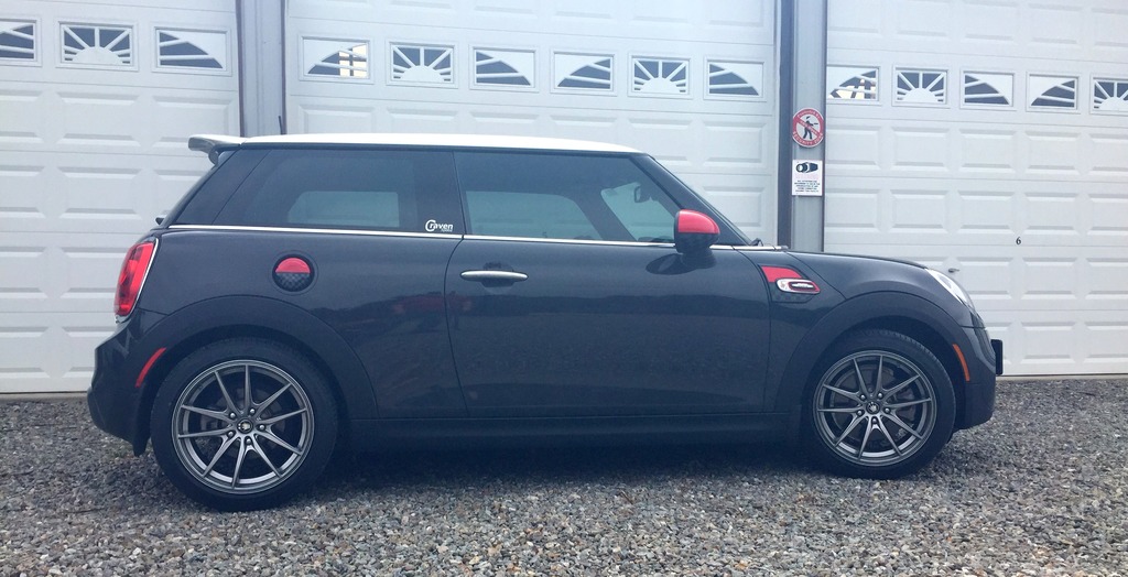 2011 MINI Cooper S photo