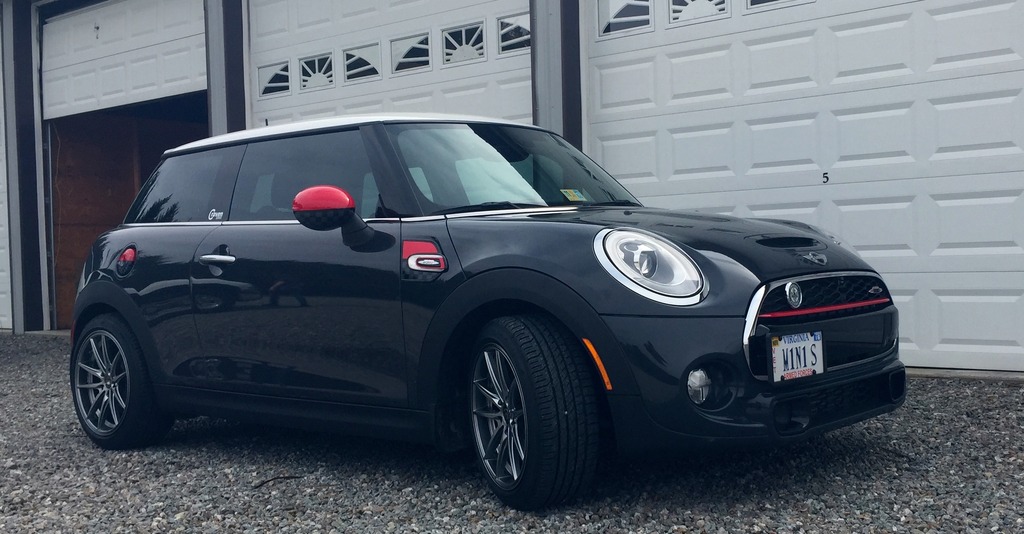2011 MINI Cooper S photo