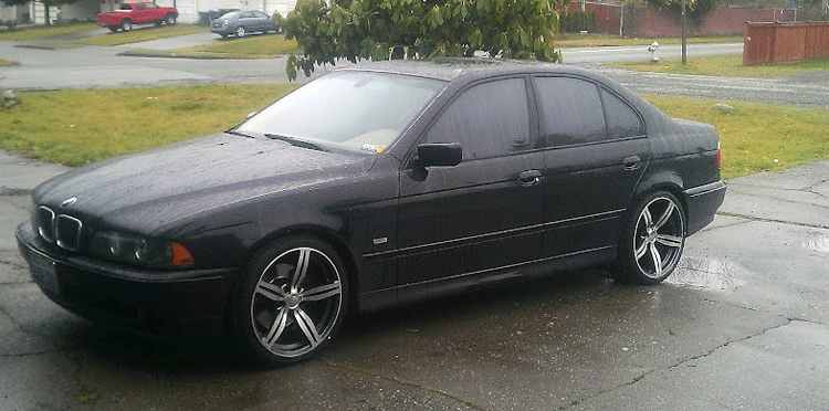 1999 BMW 528 photo