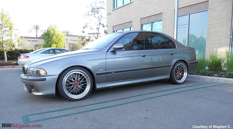 2000 BMW 528 photo