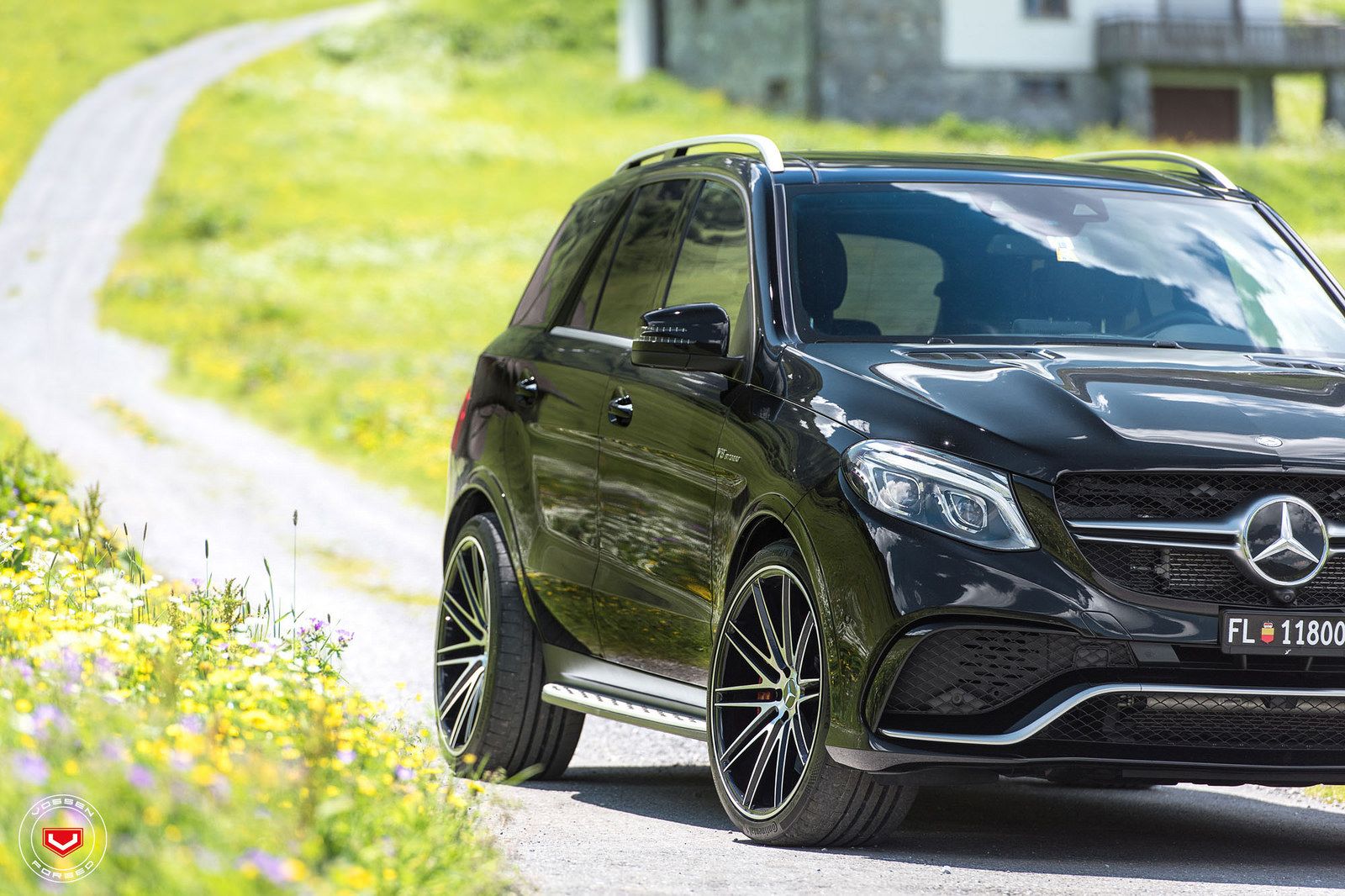 2016 Mercedes-Benz AMG GLE63 photo