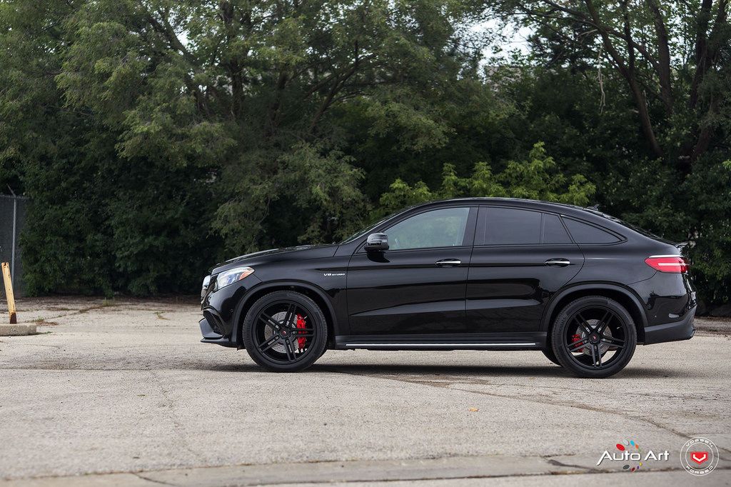 2016 Mercedes-Benz AMG GLE photo
