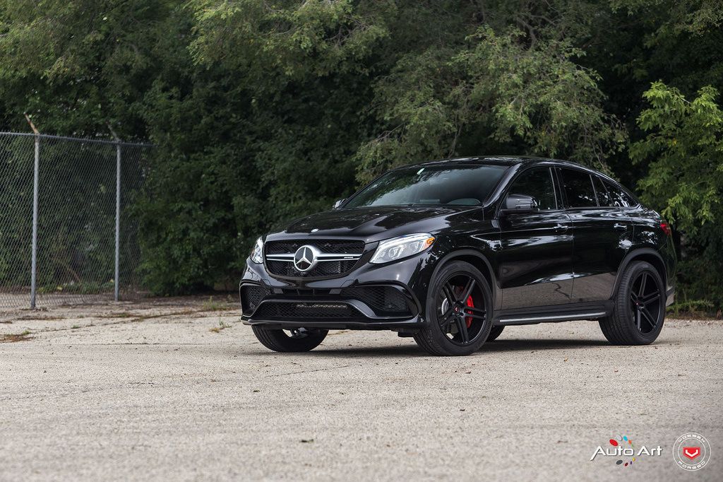 2016 Mercedes-Benz AMG GLE photo