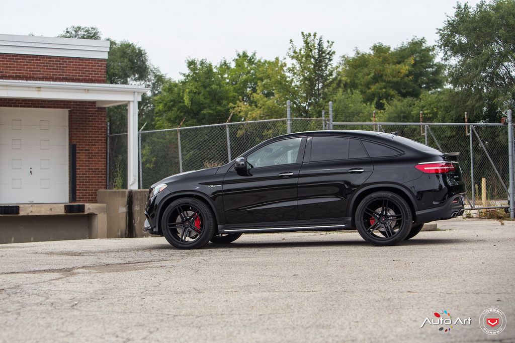2016 Mercedes-Benz AMG GLE photo