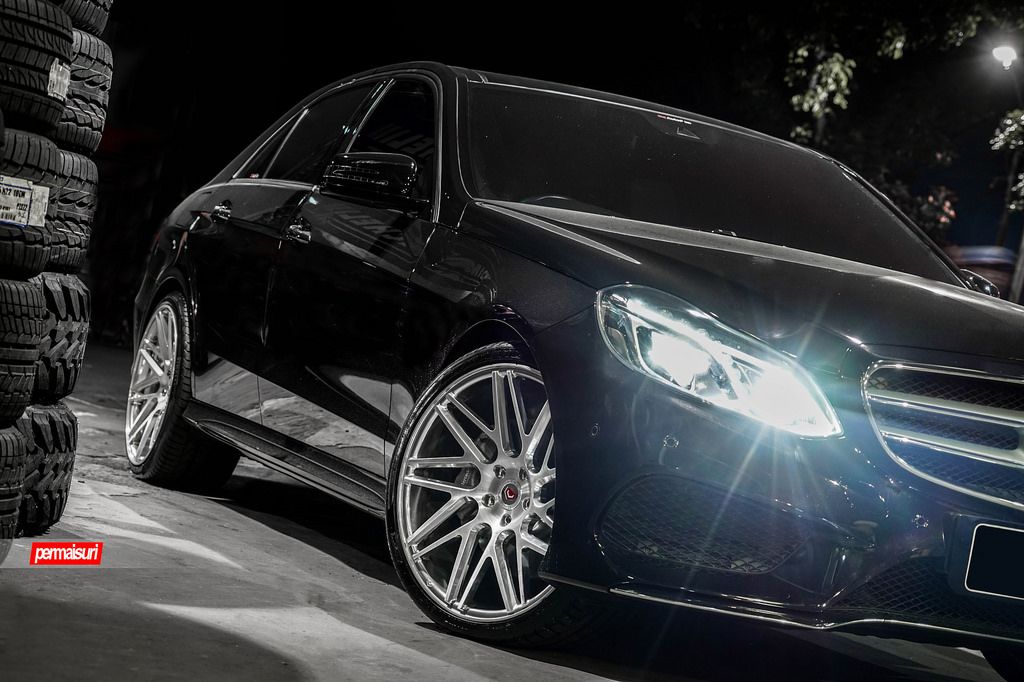 2015 Mercedes-Benz E-Class photo