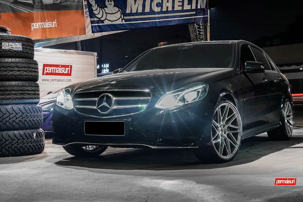 2015 Mercedes-Benz E-Class photo