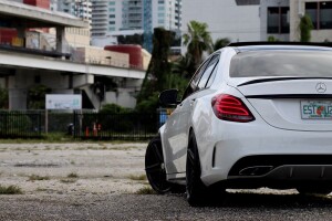 2015 Mercedes-Benz C-Class