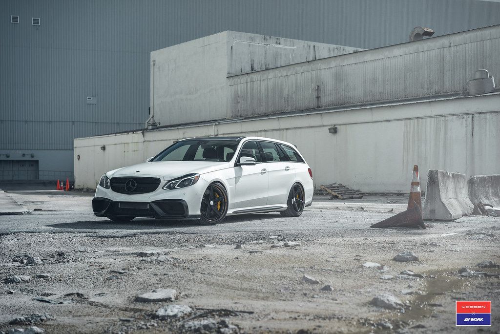 2016 Mercedes-Benz AMG E photo