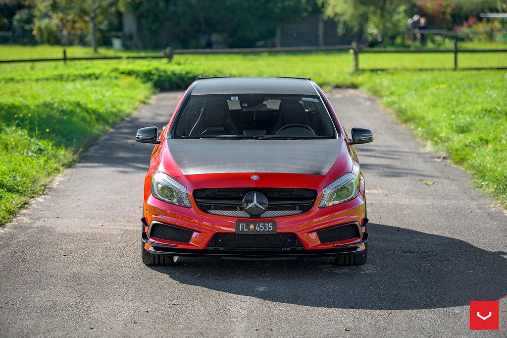 2015 Mercedes-Benz CLA-Class photo