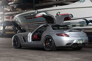 2015 Mercedes-Benz SLS AMG