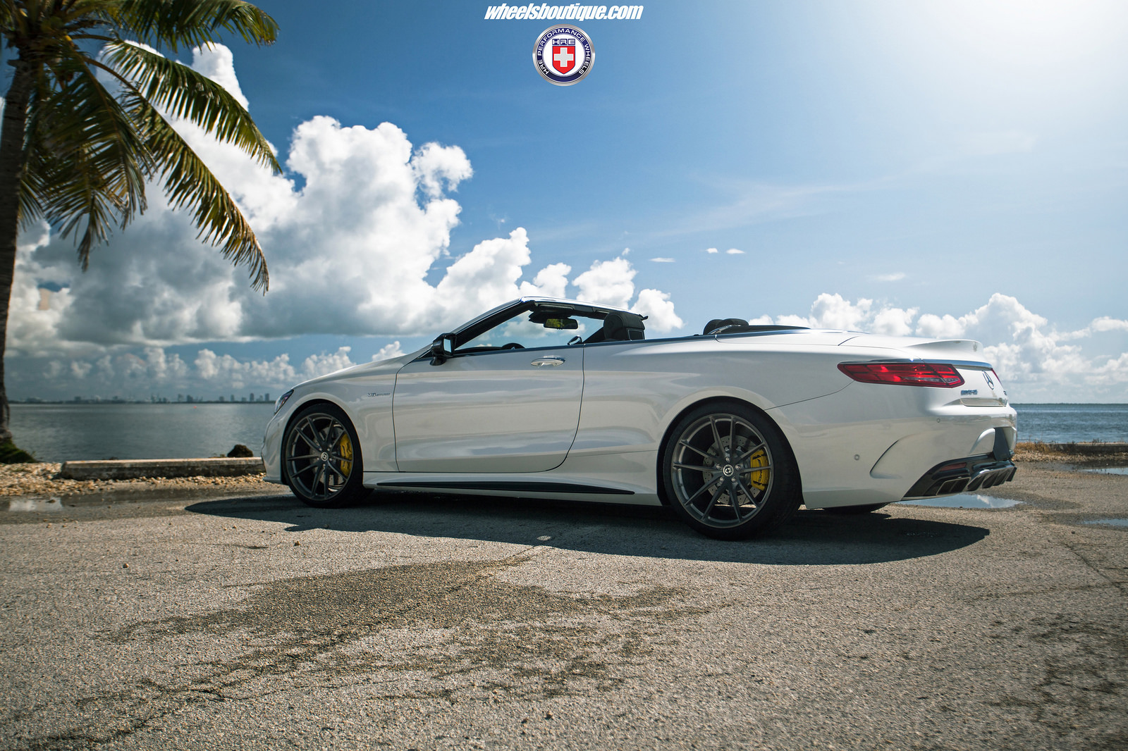 2017 Mercedes-Benz AMG S63 photo