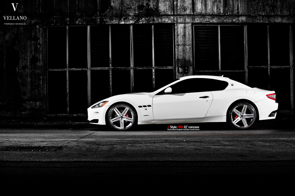 2012 Maserati GranTurismo photo