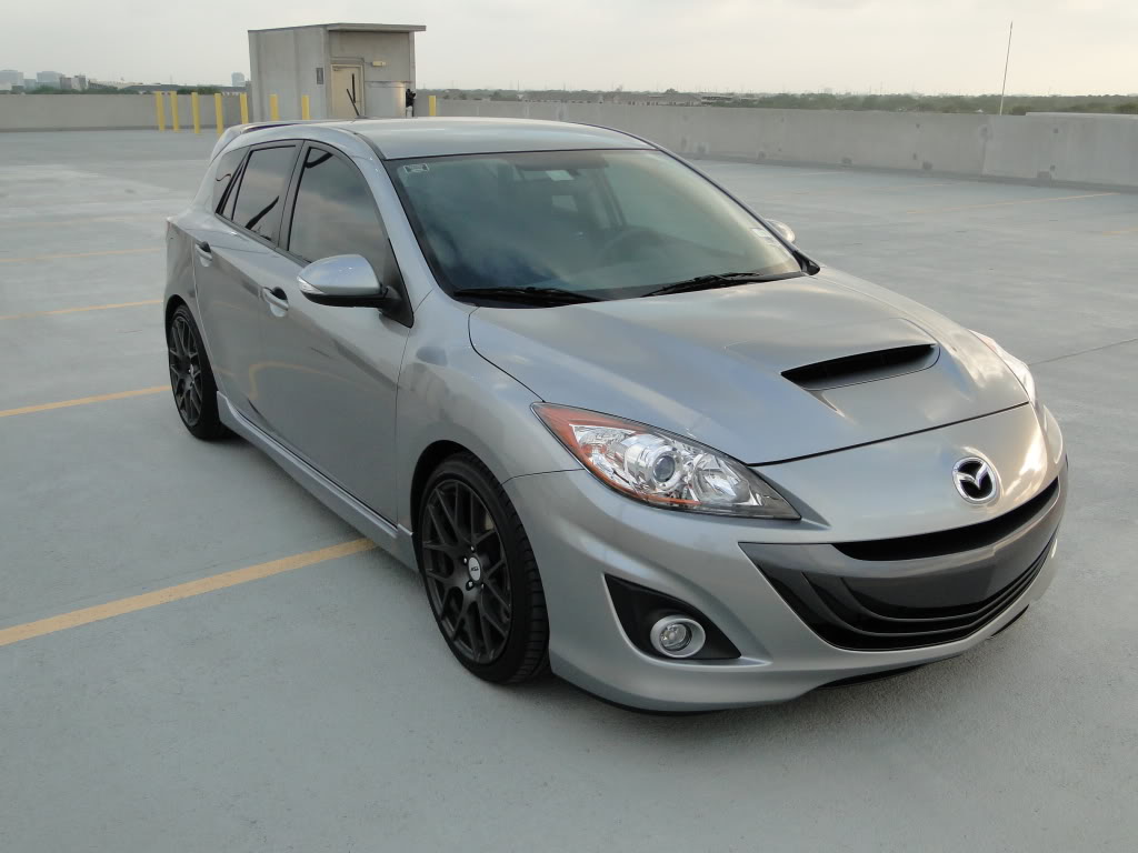 2010 Mazda Mazda3 photo
