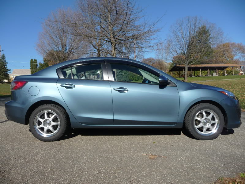 2010 Mazda Mazda3 photo