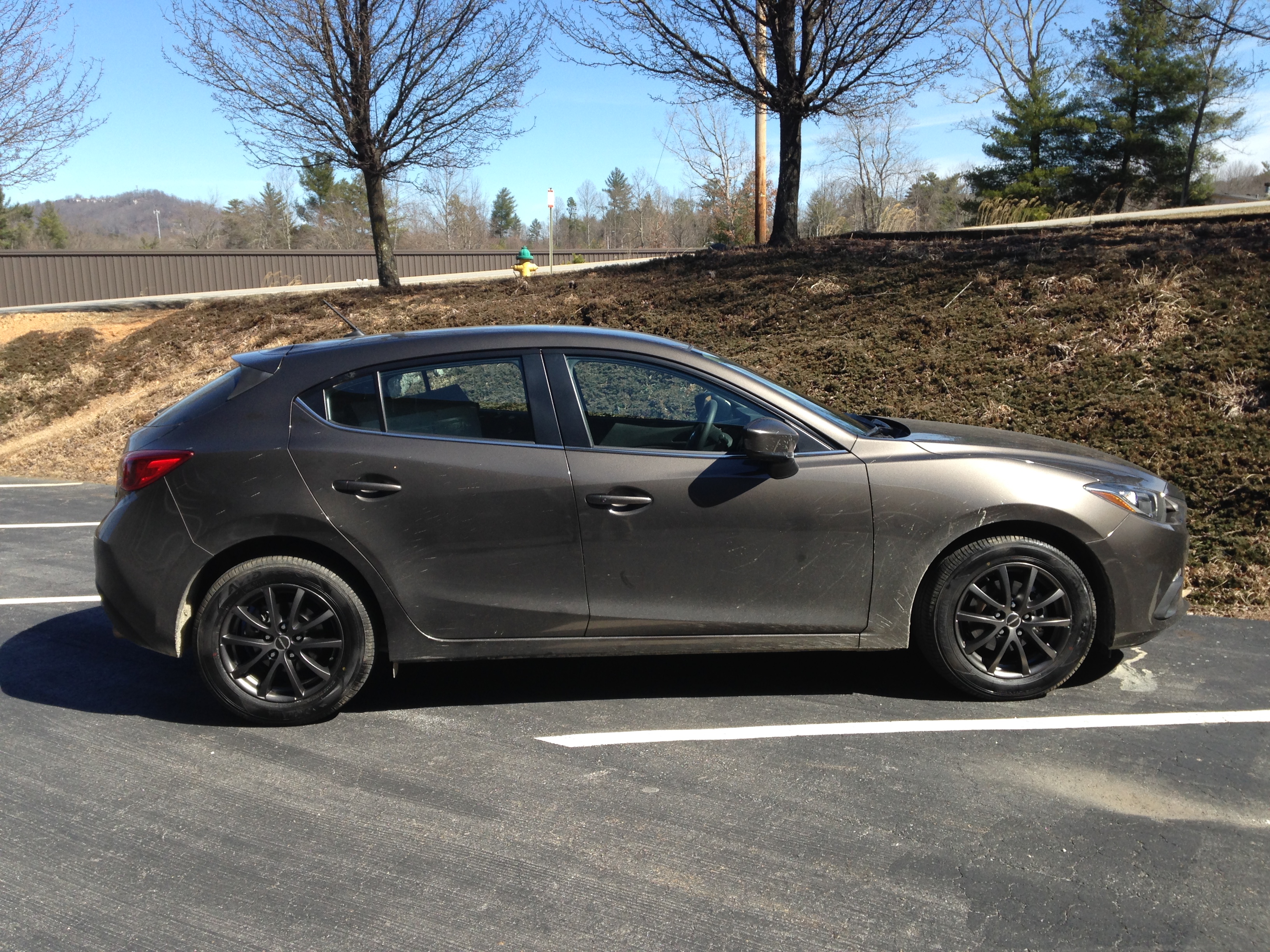 2016 Mazda Mazda3 photo