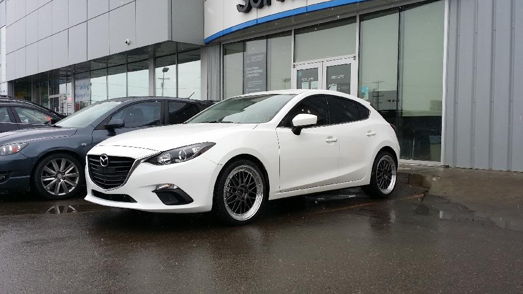 2014 Mazda Mazda3 photo