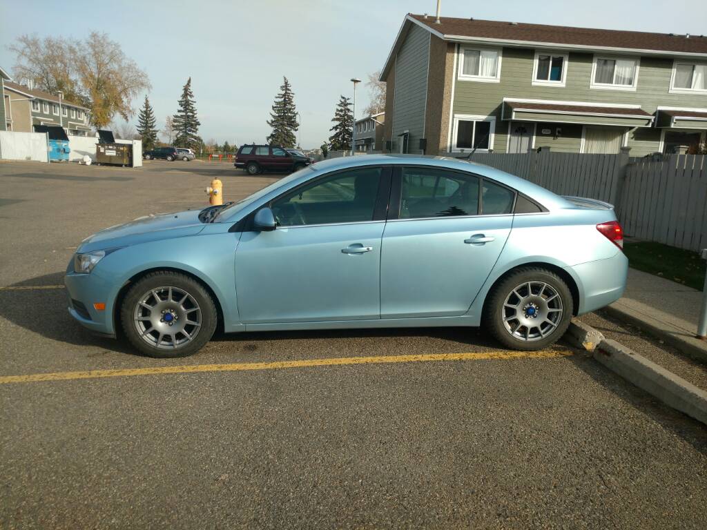 2012 Chevrolet Cruze photo