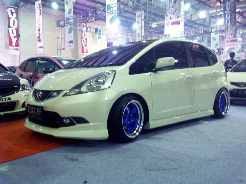 2009 Honda Fit photo